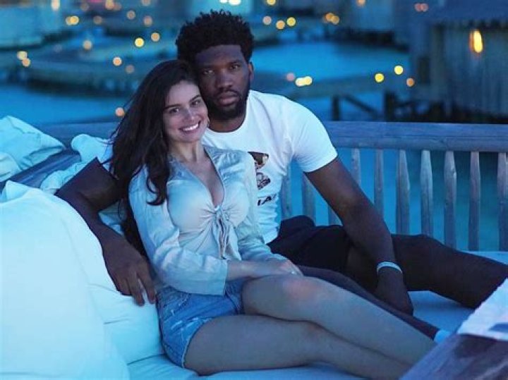 Joel Embiid Contract, Salary, and Net worth; Is he Married? (Bio, Age, Family, Girlfriend)
