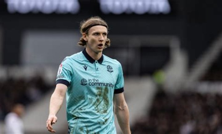 Jon Daði Boðvarsson Bio-salary, net worth, married, affair, dating, children, wife, career