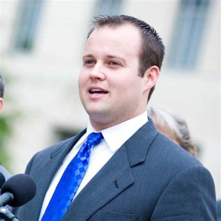 Josh Duggar Height, Weight, Age, Spouse, Family, Facts, Biography