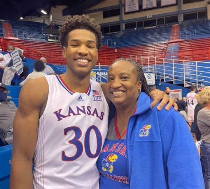 Kansas' SG Ochai Agbaji High School Stats, Bio, Age, Family, Recruiting, Career