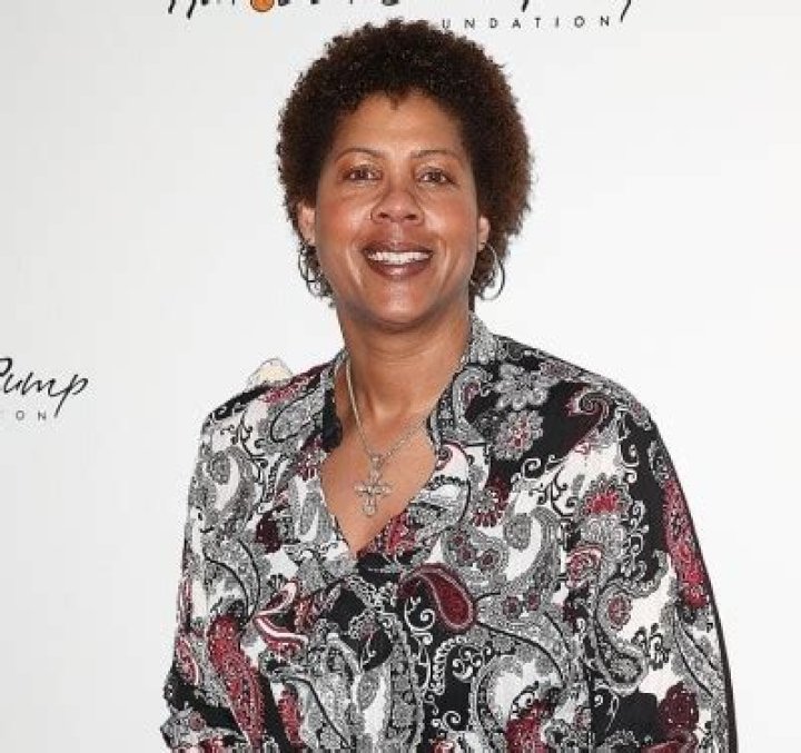 Kellen Moore, Bio, affair, married, spouse, salary, net worth, children, girlfriend, nationality, biography, career,