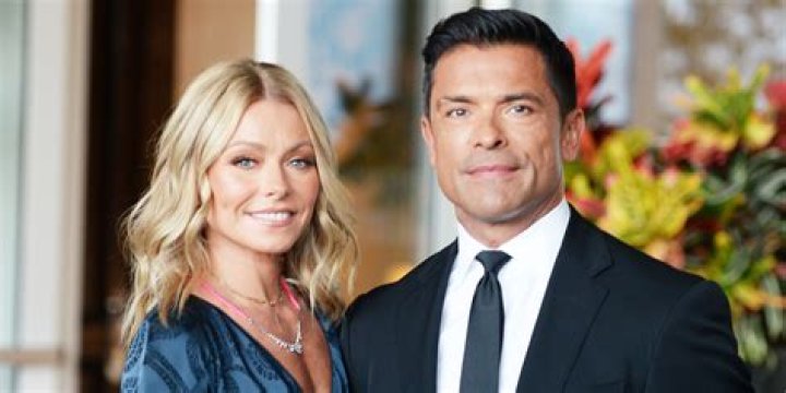 Kelly Ripa is happily married with her husband Mark Consuelos. Know about her children, net worth, salary, and age.