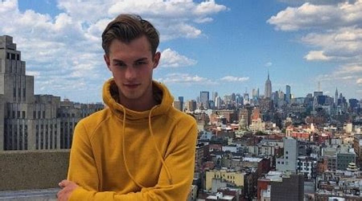 Kit Butler Height, Weight, Age, Body Statistics