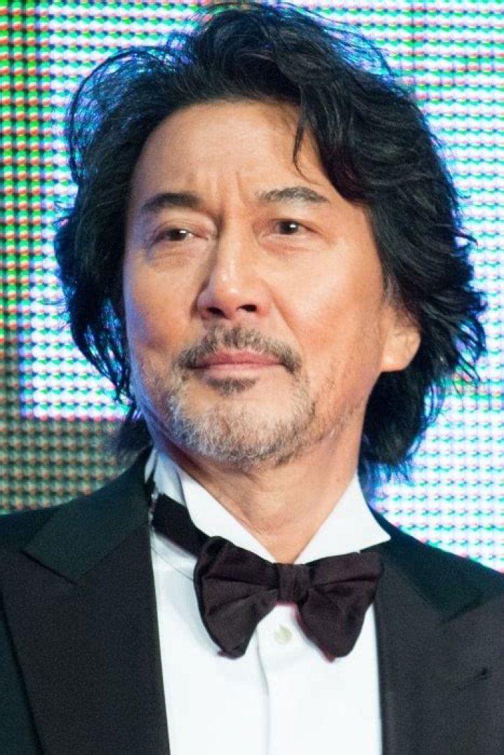 Kôji Yakusho Height, Weight, Age, Spouse, Biography, Family, Fact