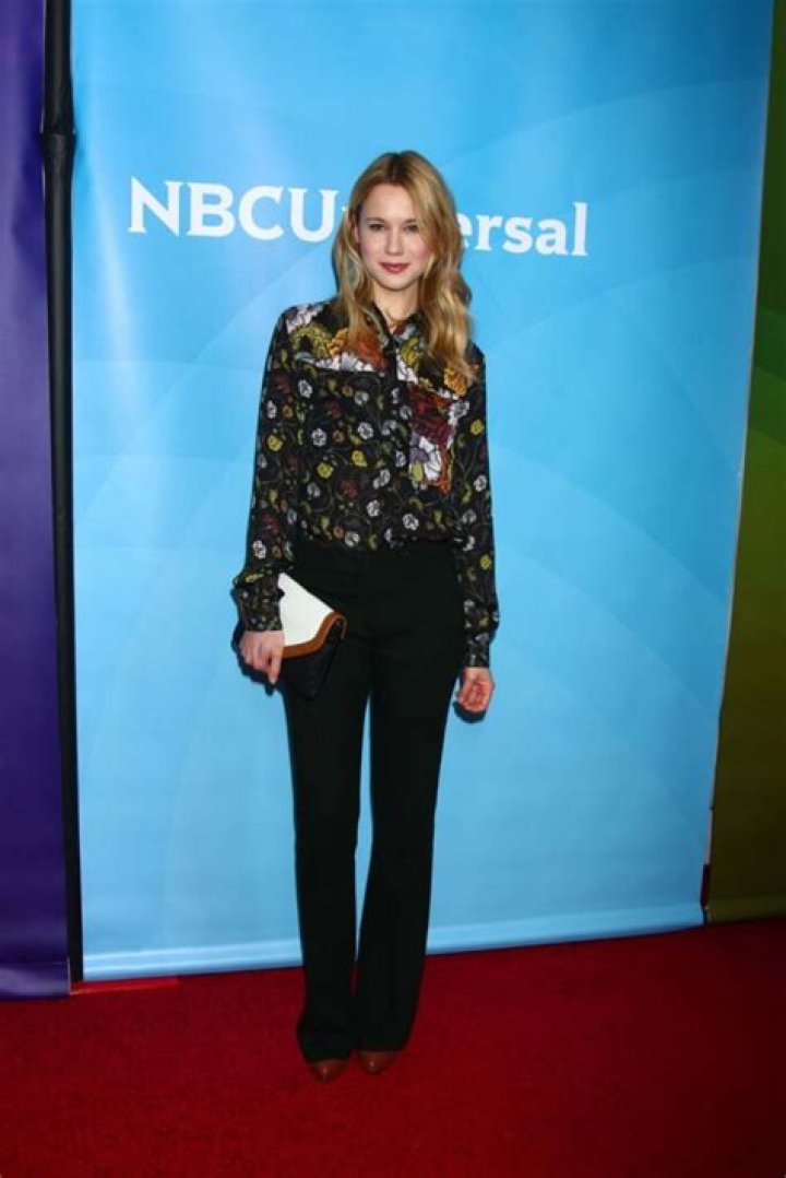 Kristen Hager Height, Weight, Age, Body Statistics