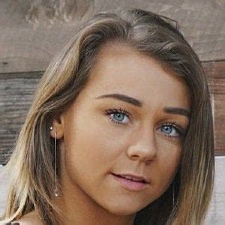 Kristin Farina - Bio, Age, Wiki, Facts and Family