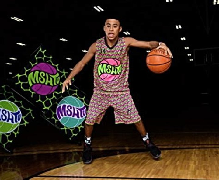 Kyle Newman Height, Weight, Age, Body Statistics