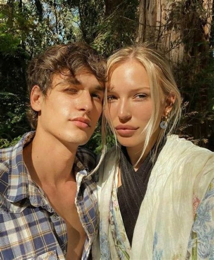 Lennon Stella - Bio, Age, Wiki, Facts and Family