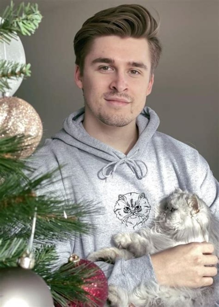 Ludwig Ahgren Height, Weight, Age, Girlfriend, Family, Facts, Biography