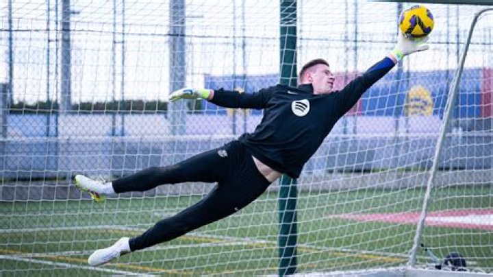 Marc-Andre ter Stegen Contract, Salary, and Net worth; Who is ter Stegen's Wife?