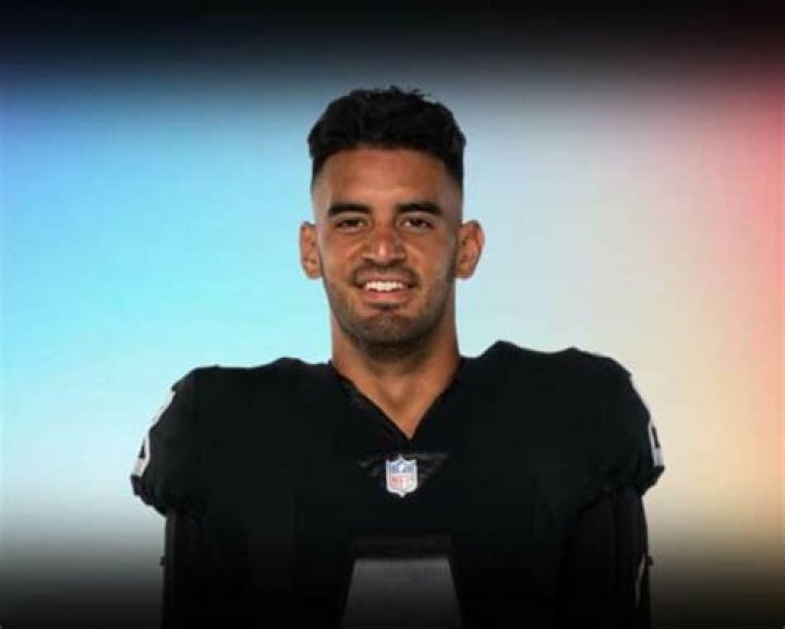 Marcus Mariota Biography, bio, age, height, weight, net worth, salary, girlfriend, spouse, club, married, relationship, affair, nationality