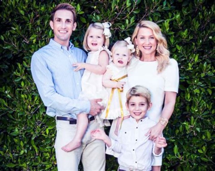 Meet Jessica Capshaw Husband Christopher Gavigan. Their Married Life and Children