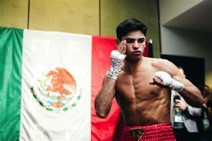 Mexican Boxer Luis Nery's Next Match, Bio, Stats, Earnings, Girlfriend, Daughter, Net Worth