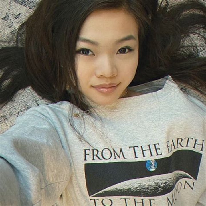 Miya Cech Height, Weight, Age, Body Statistics