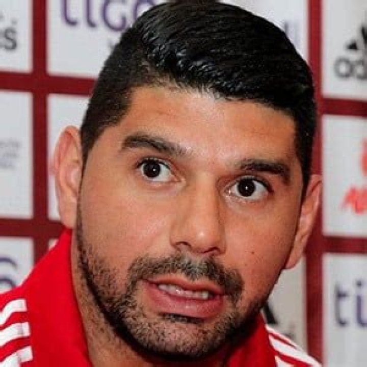 Nestor Ortigoza | Bio-salary,net worth,married,wife,girlfriend,children,career,bio