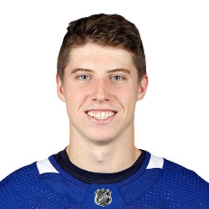 NHL player Mitch Marner Bio, Salary, net worth, married, affair, dating, children, career, relationship, facts