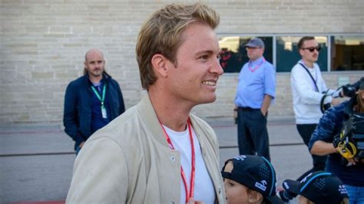Nico Rosberg Bio-salary, net worth, married, wife, children, career affair, relationship, earnings