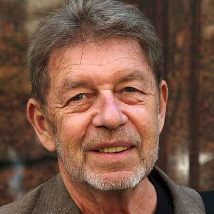 Pete Hamill, New York Daily News, Journalist, Career, Net Worth, Salary, Married, Children, Facts