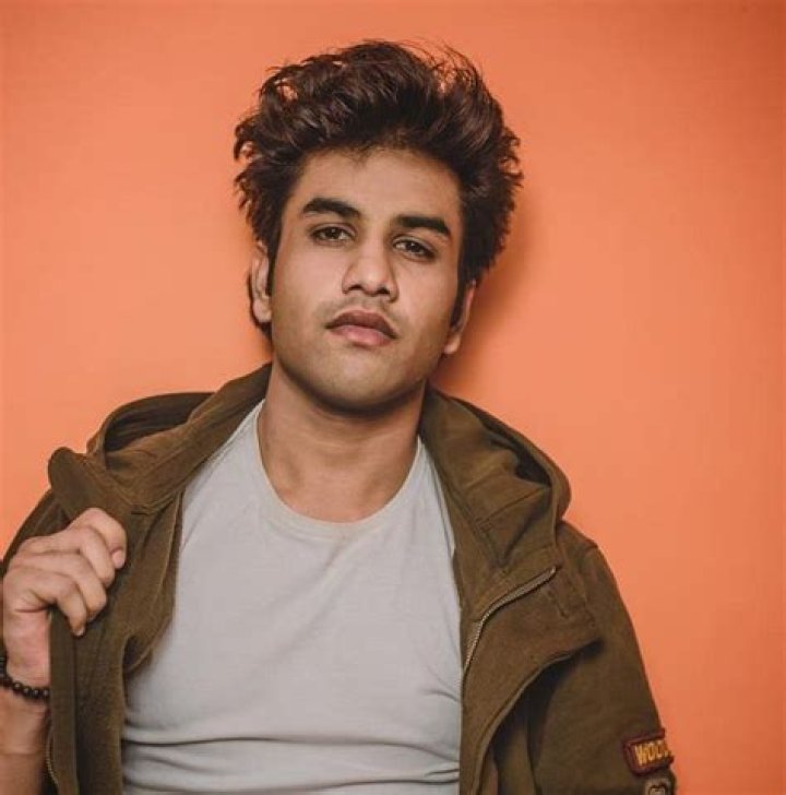 Prakhar Toshniwal Height, Weight, Net Worth, Age, Birthday, Wikipedia, Who, Instagram, Biography