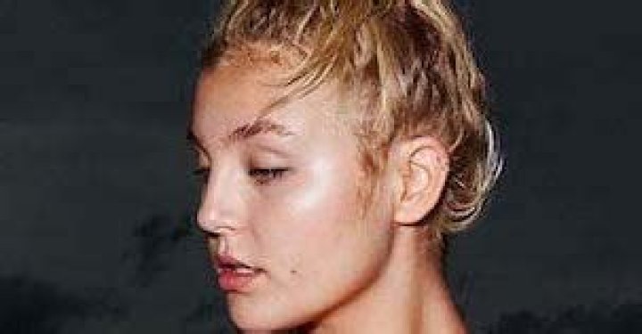 Rachel Hilbert Height, Weight, Age, Boyfriend, Family, Facts, Biography