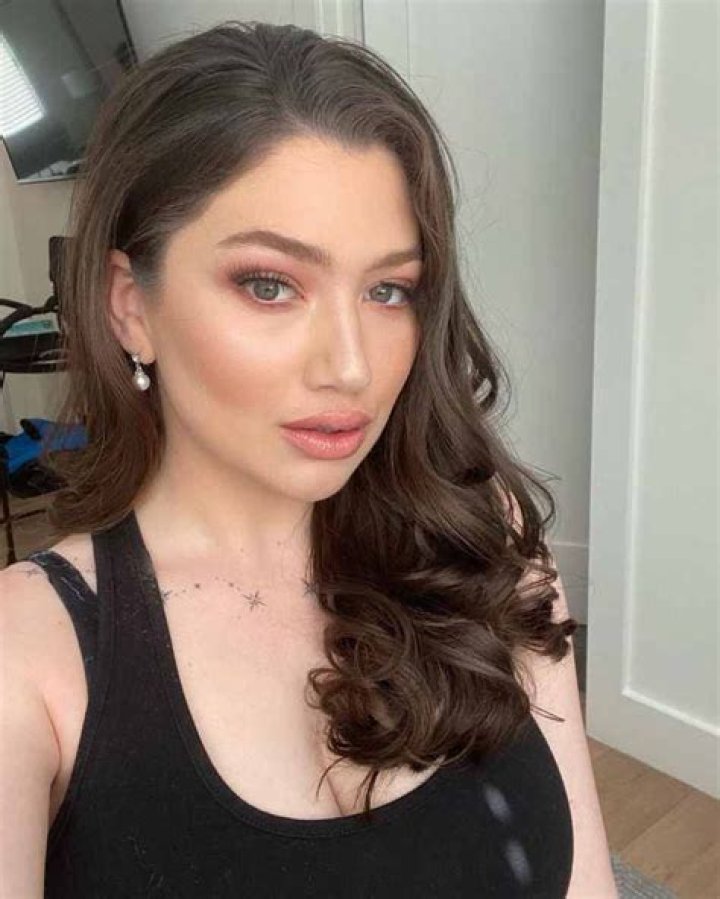 RaZorBehavior: Instagram Star Detailed Bio, Age, Birthday, & Height Insights and more