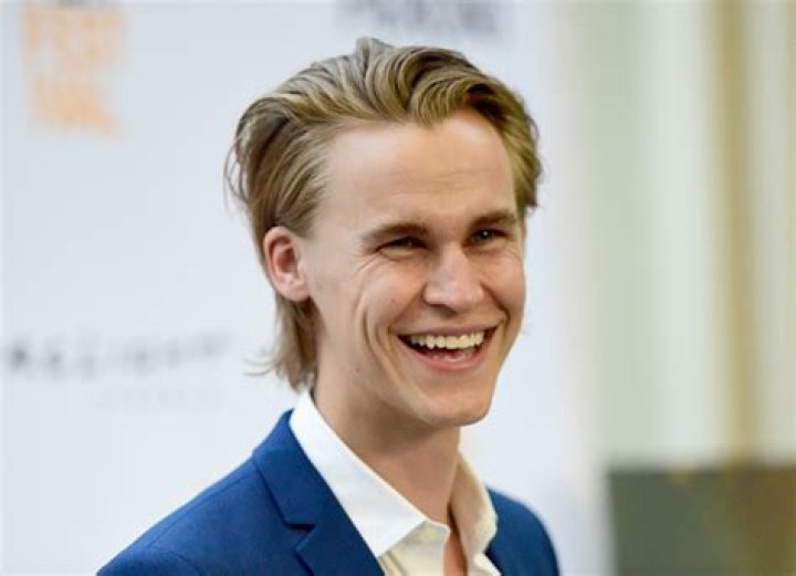 Rhys Wakefield Net Worth | Celebrity Net Worth