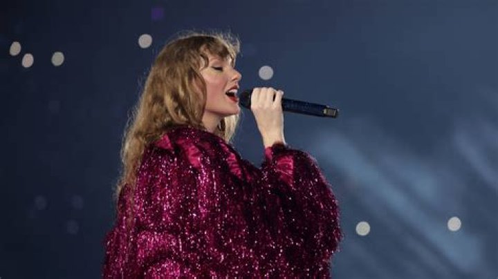 Rich Indie'd: How Much Money Taylor Swift Makes From Music