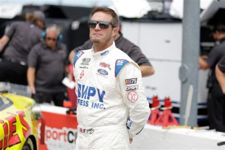 Rick Ware Racing Driver JJ Yeley's Bio, Parents, Career, Titles, Races, Net Worth, Career Earnings, Sponsors, Wife, Daughter