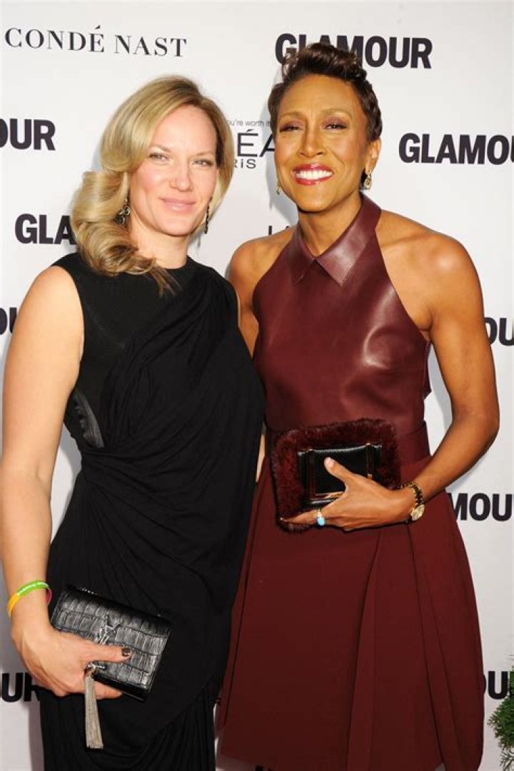 Robin Roberts Net Worth and Salary. Know her Partner Amber Laign, Married, Gay, Measurements.