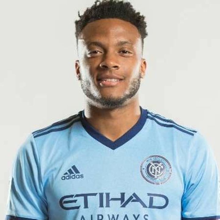 Rodney Wallace | Bio-salary, net worth, married, wife, dating, children