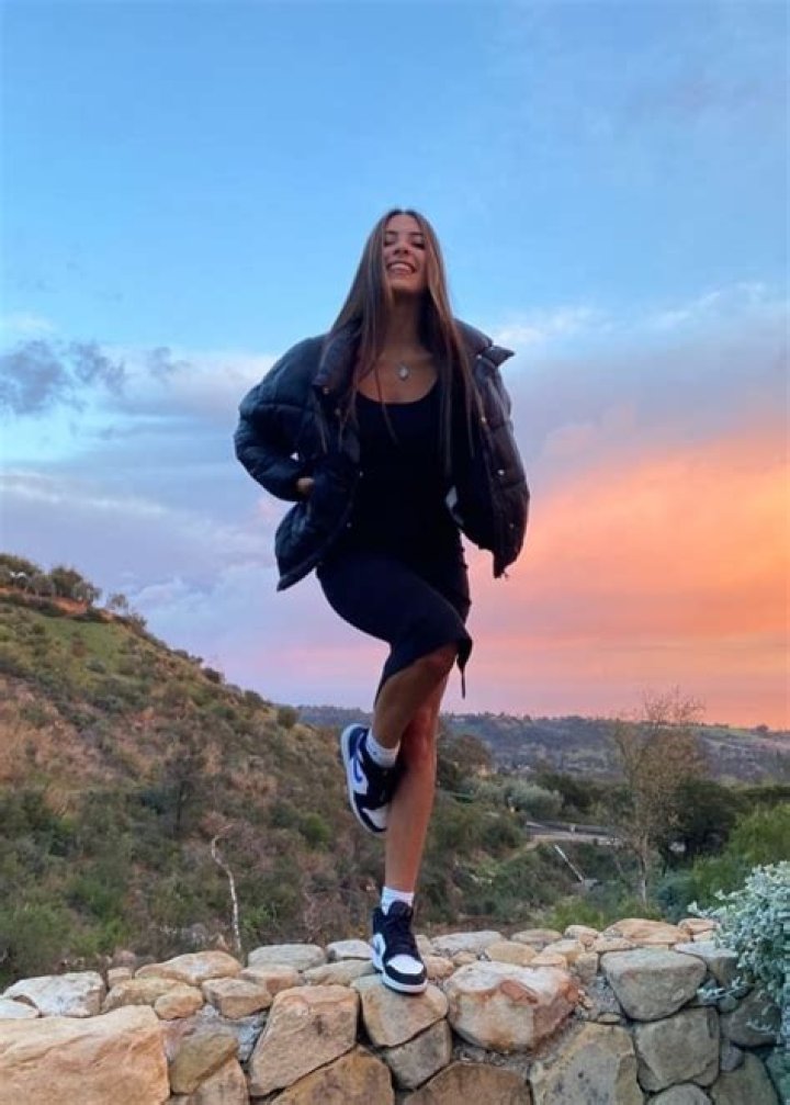 Sabina Hidalgo Height, Weight, Age, Body Statistics