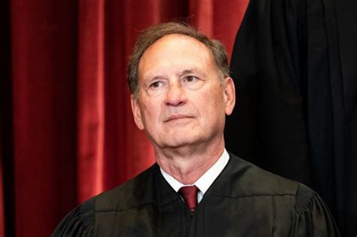 Samuel Alito Net Worth | Celebrity Net Worth