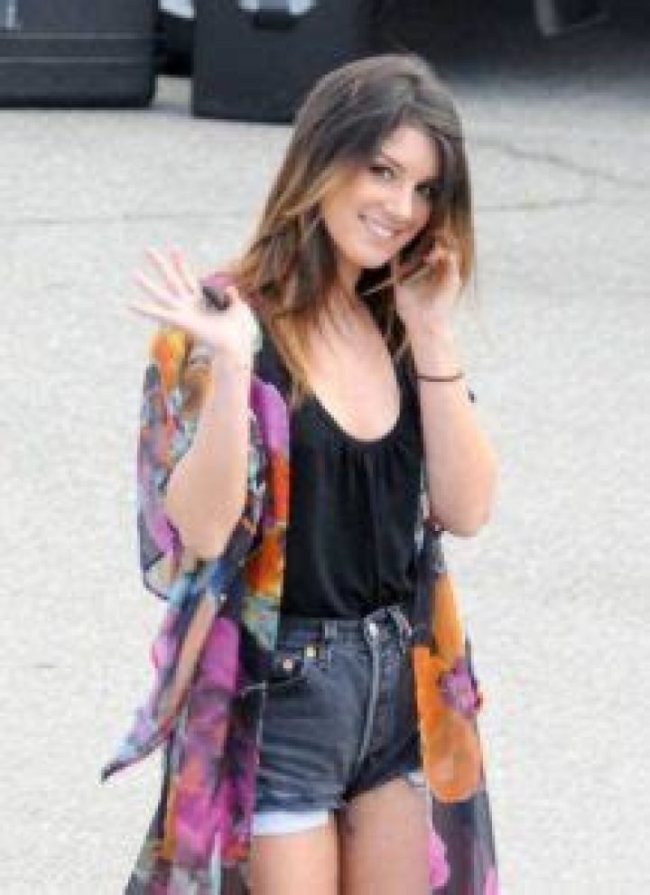Shenae Grimes Height, Weight, Age, Boyfriend, Body Statistics, Biography