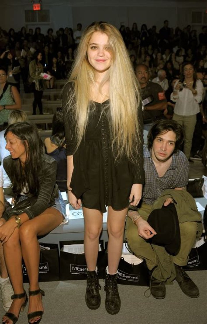 Sky Ferreira Height, Weight, Age, Boyfriend, Family, Facts, Biography