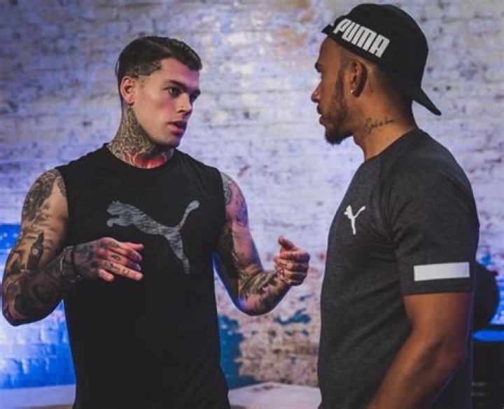 Stephen James (Model) Height, Weight, Age, Girlfriend, Facts, Biography