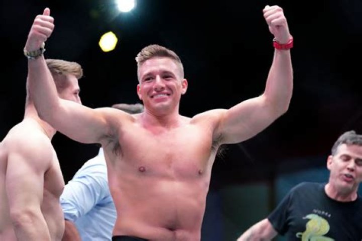 SteveWillDoIt Net Worth | Celebrity Net Worth