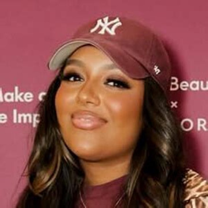 Tanya Zielke: Blogger Detailed Bio, Age, Birthday, & Height Insights and more