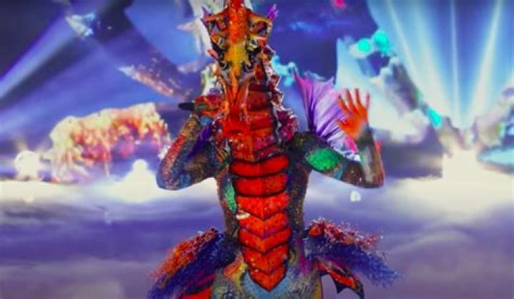The "Masked Singer" Seahorse Is One of These Pop Stars, Fans Say