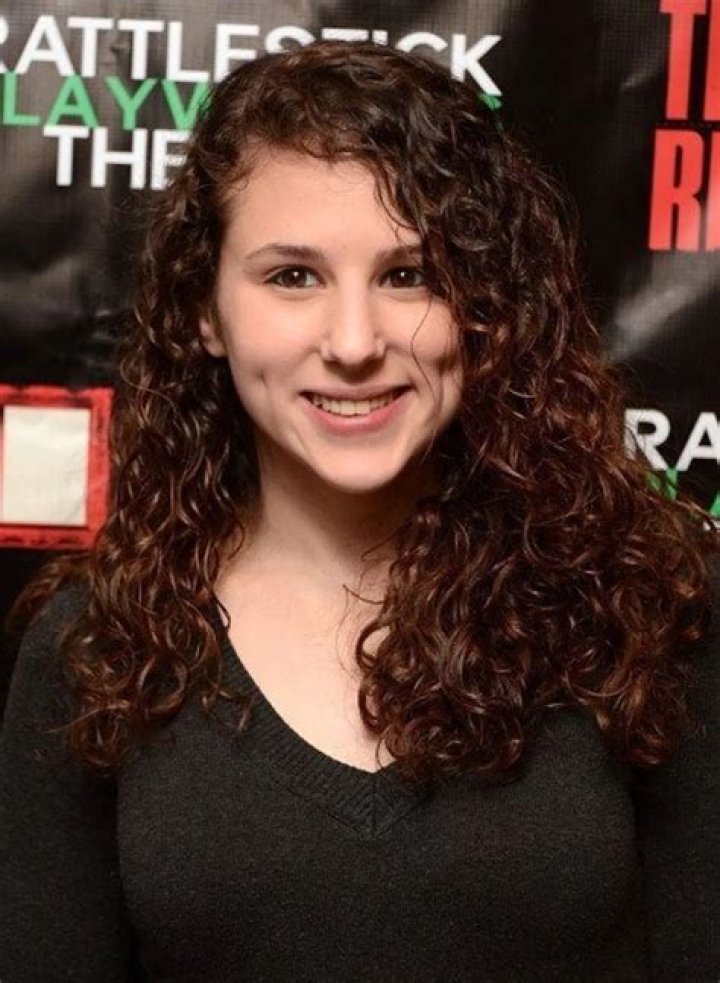 This Is What Hallie Eisenberg, the '90s Pepsi Girl, Looks Like Now