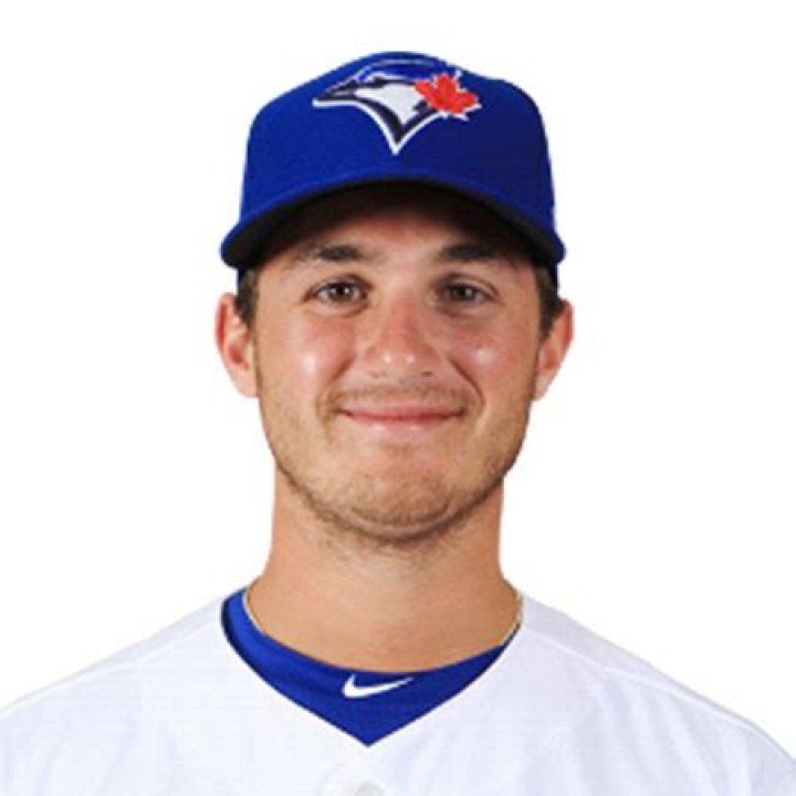 Thomas Pannone Biography- salary, net worth, stats, contracts, married, relationship, affair, career, dating, girlfriend, age, family, height