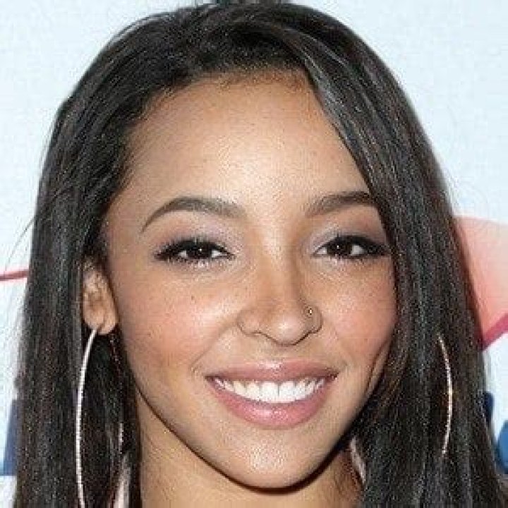 Tinashe Kachingwe - Bio, Age, Wiki, Facts and Family