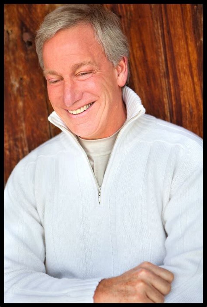 Tom Sullivan - Bio, Age, net worth, Wiki, Facts and Family