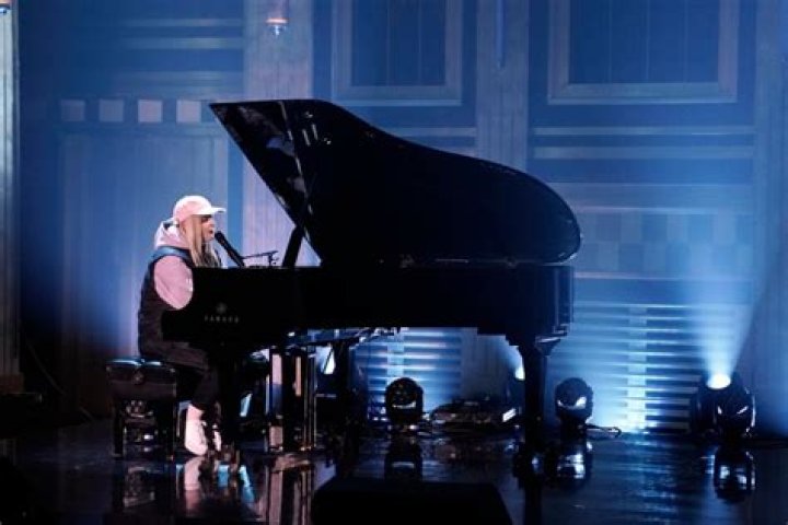 Tones And I Performs Dance Monkey On The Tonight Show