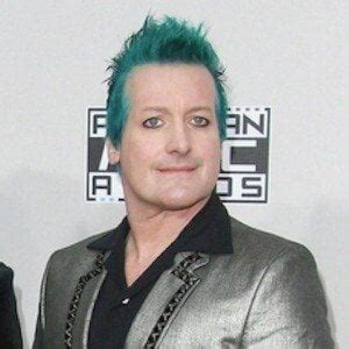 Tre Cool - Bio, Age, net worth, height, Wiki, Facts and Family