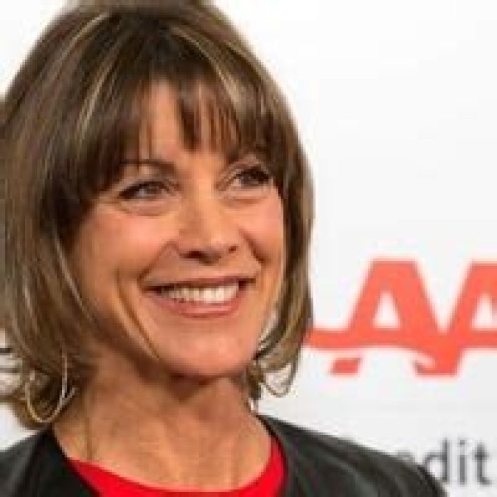 Wendie Malick Net Worth | Celebrity Net Worth