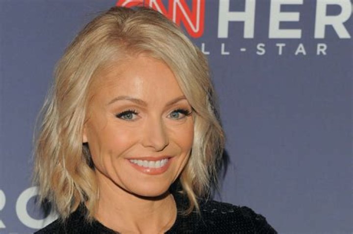 What Does Kelly Ripa Eat For Breakfast?