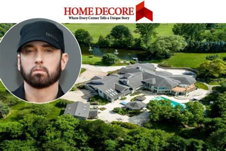 Where Does Eminem Live?