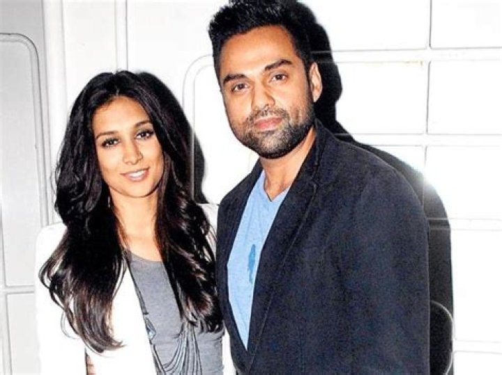 Who is Abhay Deol Dating Now