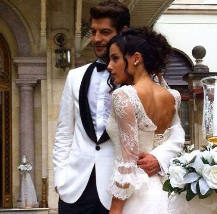 Who is Cansu Tosun Dating Now?