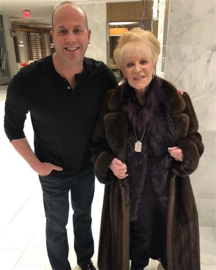 Who is Darren Prince Dating Now?